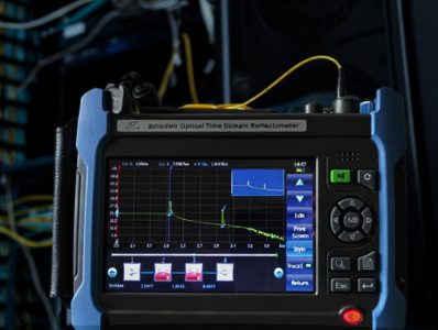 Copper and fiber cabling certification with Cat8.2 and OTDR testing
